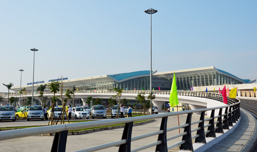 Đường vào Sân bay Đà Nẵng