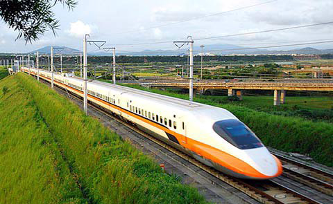 Theo chiến lược phát triển ngành vận tải đường sắt, đến năm 2030, Việt Nam sẽ có tuyến đường sắt tốc độ cao khổ đôi chạy từ Bắc vào Nam. 