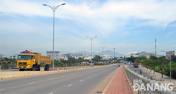 Sau khi cầu Nguyễn Tri Phương đưa vào sử dụng, nhiều khu đô thị mới trên địa bàn quận mọc lên khang trang, sạch đẹp.