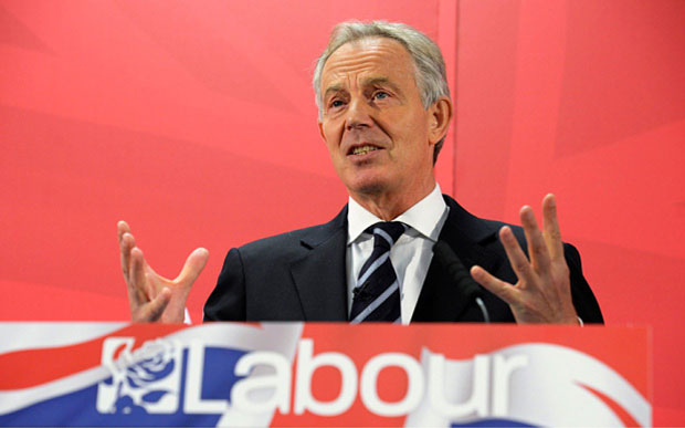 Cựu Thủ tướng Anh Tony Blair tuyên bố ủng hộ lãnh đạo Công đảng Ed Miliband.  						Ảnh: PA