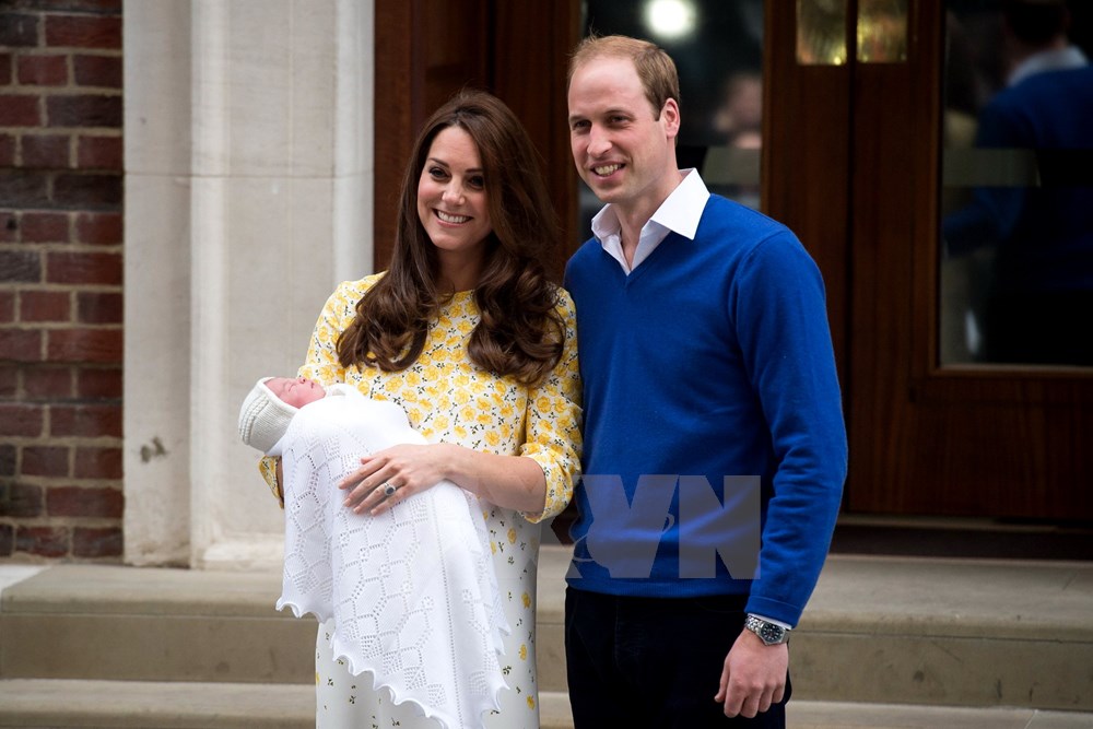4 / 15 Con gái của Công nương xứ Cambridge Kate Middleton và Công tước xứ Cambirdge, tức Hoàng tử William. (Nguồn: AFP/TTXVN)