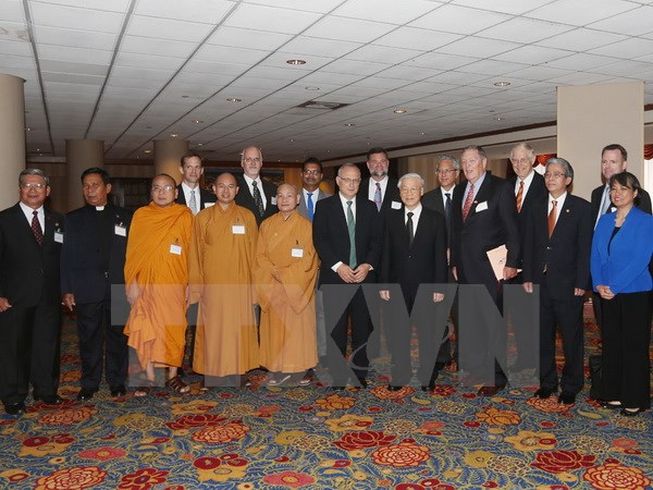 Tổng Bí thư Nguyễn Phú Trọng tiếp các lãnh tụ tôn giáo Hoa Kỳ và đại diện Viện Liên kết Toàn cầu.