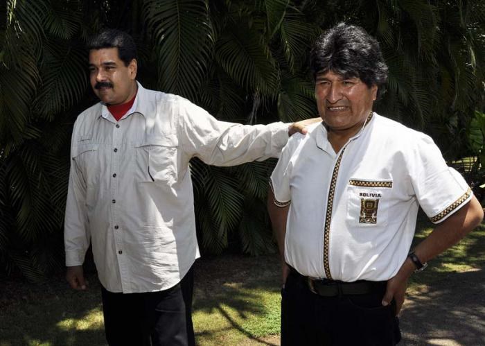 Tổng thống Maduro và Morales đã tới Cuba để chúc mừng sinh nhật Lãnh tụ Fidel Castro. (Nguồn: granma.cu)