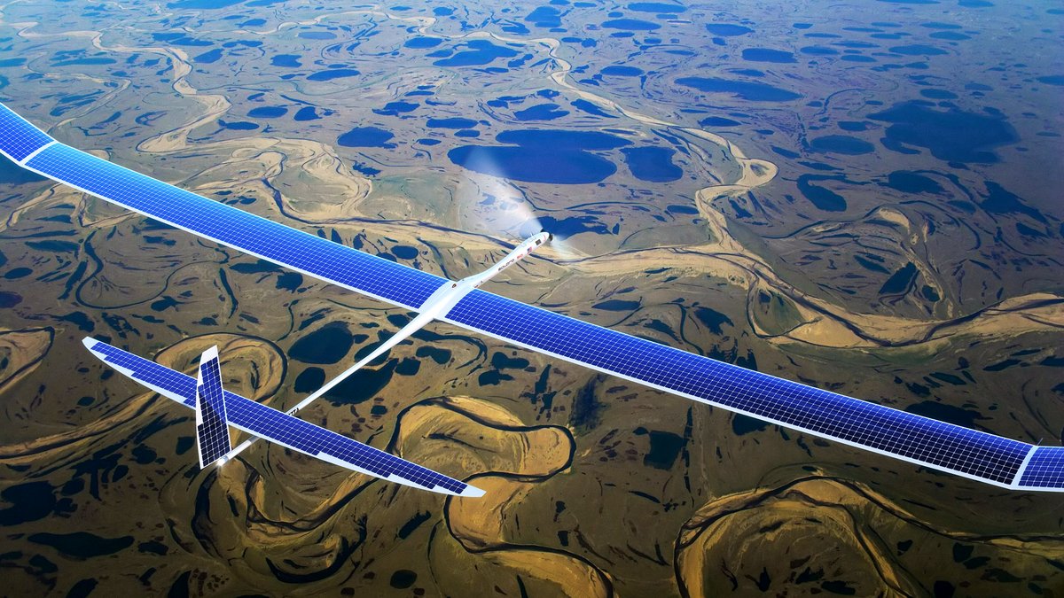 Một máy bay không người lái sử dụng pin mặt trời