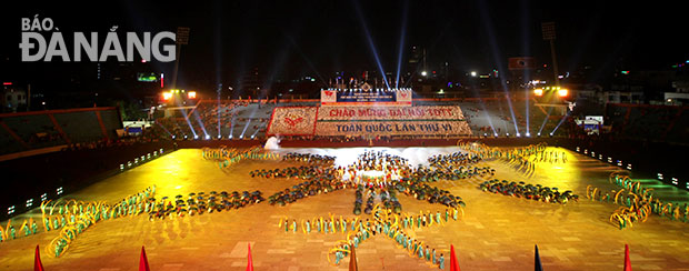 Sân vận động Chi Lăng từng là nơi tổ chức nhiều sự kiện chính trị, văn hóa, thể thao lớn của Đà Nẵng.                    Ảnh: BẢO AN