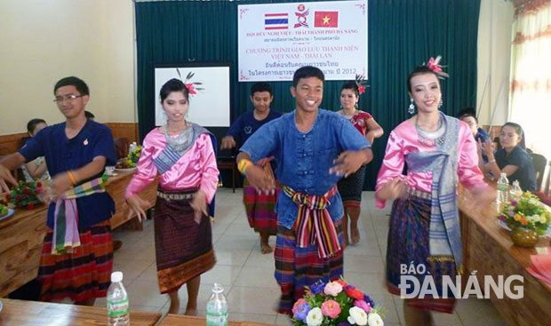 Quan hệ Đà Nẵng-Thái Lan luôn được củng cố và tăng cường. Trong ảnh: Chương trình giao lưu thanh niên Việt Nam-Thái Lan do Hội Hữu nghị Việt-Thái thành phố Đà Nẵng tổ chức.
