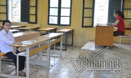 Một phòng thi môn Lịch sử kỳ thi tốt nghiệp THPT năm 2014 tại Hà Nội chỉ có 1 thí sinh và 19 người phục vụ