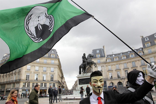 Cuộc chiến của Anonymous gây nhiều tranh cãi.