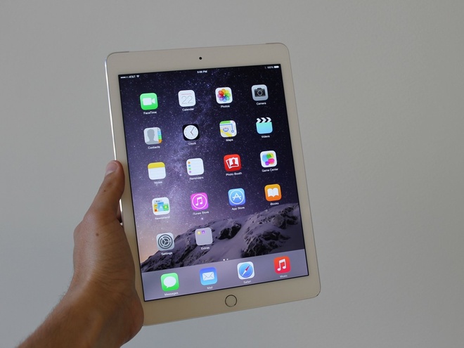 Sau khi dừng nâng cấp một năm, Apple sẽ tiếp tục cho ra thế hệ thứ 3 của dòng iPad Air. Phiên bản màn hình cỡ nhỏ là iPad Mini có thể ngừng nâng cấp từ năm nay. 