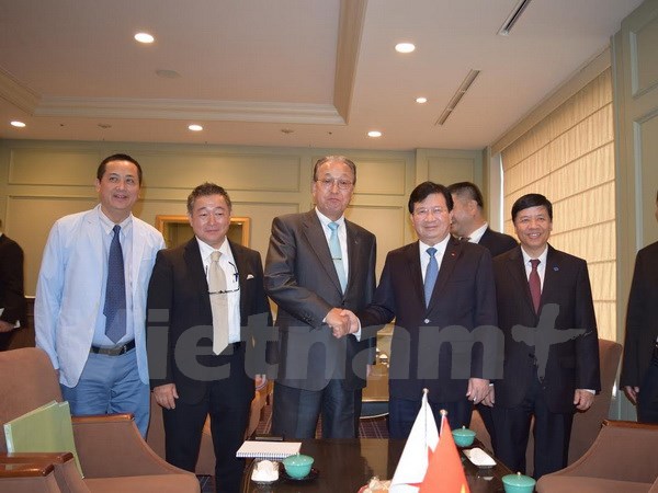 Phó Thủ tướng Trịnh Đình Dũng tiếp Chủ tịch Tập đoàn Route Inn Katsutoshi Nagayama.