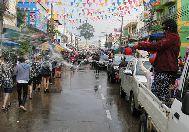 Lễ hội Songkran ở tỉnh Udon Thani. 							                         Ảnh: udonthaniattractions.com