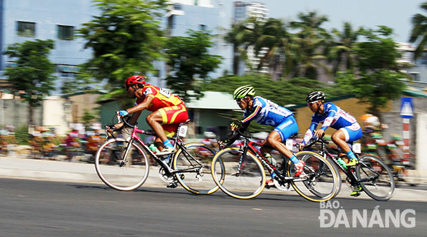 Giải Đua xe đạp quốc tế VTV 2016 góp phần tác động tích cực đến sự phát triển của bộ môn xe đạp Việt Nam. 	        Ảnh: ANH VŨ