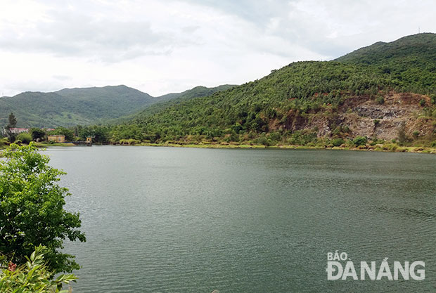 Hồ Xanh ở bán đảo Sơn Trà có năng lực cung cấp từ 5.000 - 8.000m3 nước sinh hoạt ngày-đêm.