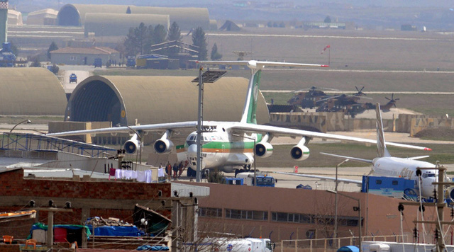 Sân bay Diyarbakir. (Ảnh: Reuters)
