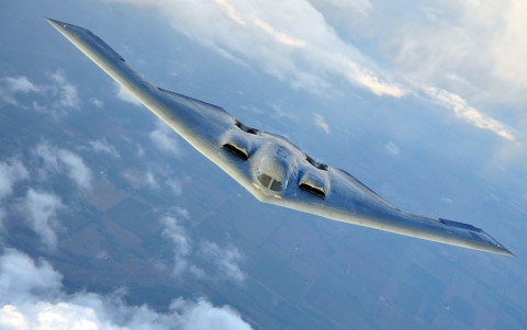 Máy bay ném bom tàng hình B-2 Spirit sẽ trở thành quân bài 