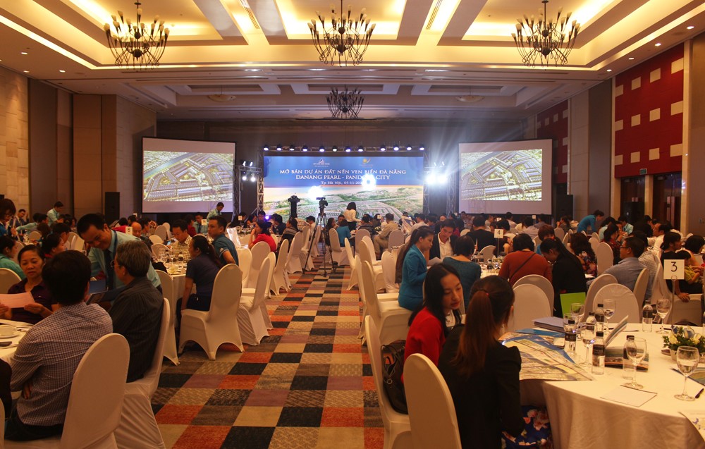 Sự kiện mở bán dự án Danang Pearl thu hút hơn 500 khách hàng tại Hà Nội tham dự.