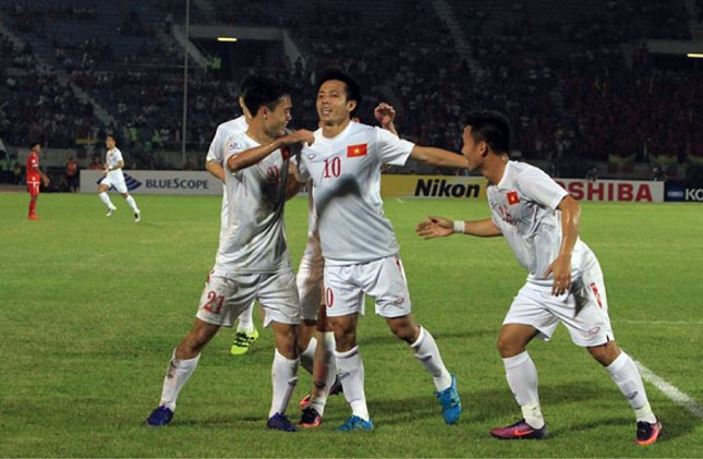 Để có được những niềm vui chiến thắng như thế này, đội tuyển Việt Nam vẫn cần cải thiện nhiều mặt trong những trận đấu phía trước. Ảnh: PHƯƠNG NAM