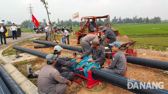 Đầu tư phát triển mạng lưới cấp nước sạch sinh hoạt vùng nông thôn huyện Hòa Vang.