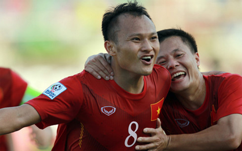 ĐT Việt Nam đang dẫn đầu bảng B với 6 điểm sau 2 lượt trận (Ảnh: Getty Images).
