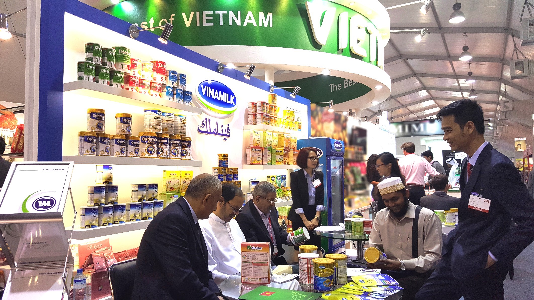 Sản phẩm của Vinamilk đã và đang xuất khẩu đi 43 nước, mang thương hiệu quốc gia của Việt Nam đến nhiều quốc gia trên thế giới.