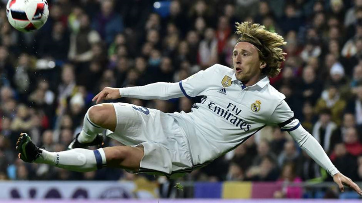 Tiền vệ | Luka Modric | Real Madrid
