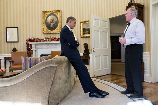 Tổng thống Barack Obama tại Nhà Trắng khi ông được thông báo về vụ thảm sát ở trường tiểu học Sandy Hook hôm 14/12/2012. (Ảnh: White House)