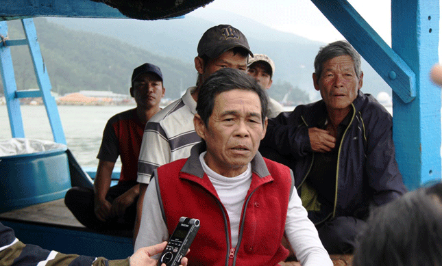Ông Trần Đình Thanh, Máy trưởng tàu ĐNa - 90307TS kể lại thời điểm tàu bị nạn.