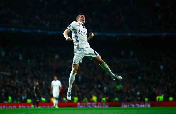 Toni Kroos ghi bàn thứ 2 cho Real Madrid