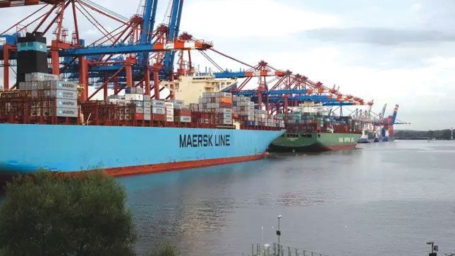 Tàu châu Âu và Trung Quốc tại cảng Hamburg (Đức): EU đang tìm cách làm sâu sắc hơn mối quan hệ thương mại với châu Á.