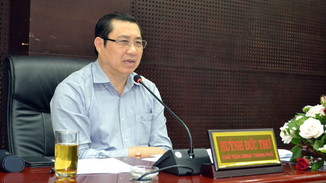 Chủ tịch UBND thành phố Huỳnh Đức Thơ chủ trì phiên họp 