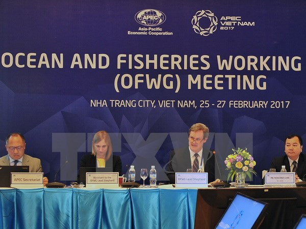 Đoàn chủ tịch cuộc họp Nhóm công tác về nghề cá và đại dương (OFWG). (Ảnh: Nguyễn Khang/TTXVN)