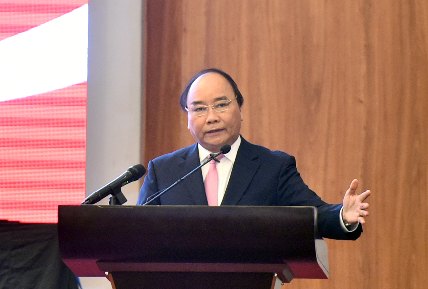 Thủ tướng Nguyễn Xuân Phúc cho rằng, Tây Nguyên có tiềm năng, thế mạnh to lớn, độc đáo nhưng chưa được khai thác tốt.