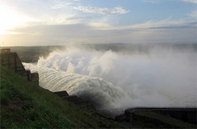 Các dòng sông lớn trên thế giới sắp sửa có thêm 3.700 đập thủy điện nữa, trong đó có tới 847 đập có công suất hơn 100 MW. 