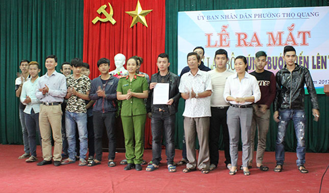 Một buổi sinh hoạt CLB “Can thiệp sớm, dự phòng nghiện ma túy” phường Thọ Quang.