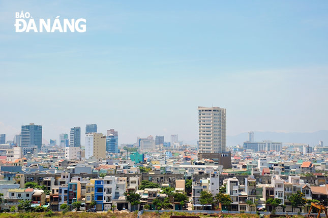 Sau giải phóng, Đà Nẵng có nhiều thế hệ doanh nhân khởi nghiệp thành công, góp phần vào phát triển chung của thành phố. 					             Ảnh: Khánh Hòa