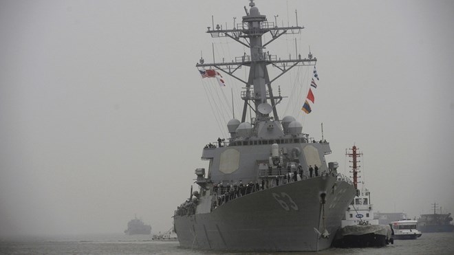 Tàu khu trục trang bị tên lửa dẫn đường USS Stethem. (Nguồn: Reuters)