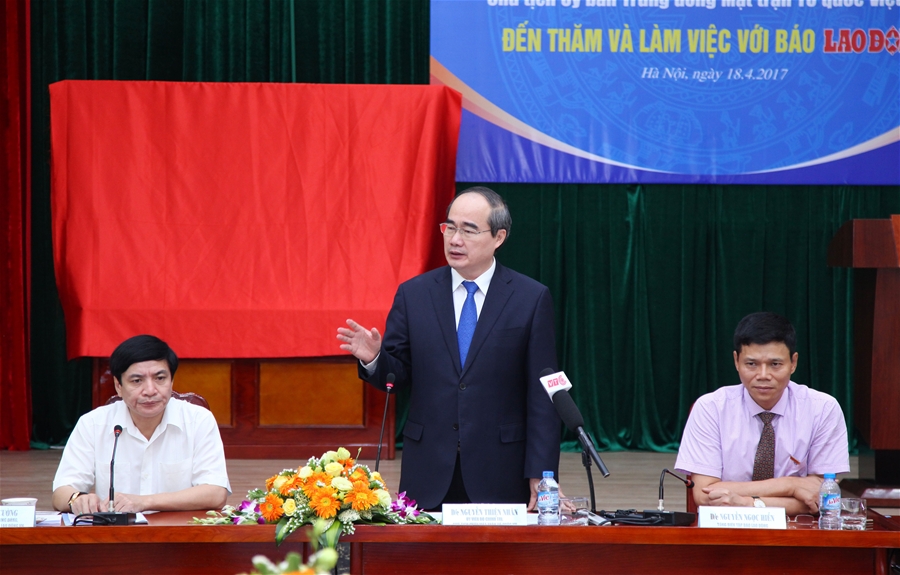 Chủ tịch Ủy ban Trung ương MTTQ Việt Nam Nguyễn Thiện Nhân phát biểu tại buổi làm việc với Báo Lao động. Ảnh: VGP/Thành Trung