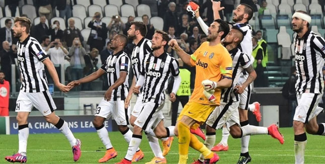 Thủ môn Buffon (áo vàng) đang được chờ đợi là người sẽ dẫn dắt Juventus đến chiến thắng trong cuộc đối đầu cùng Real Madrid trong trận chung kết UCL.    Ảnh: UEFA 