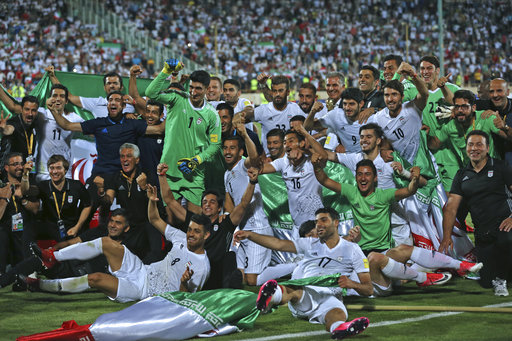 Iran ăn mừng vé dự World Cup 2018