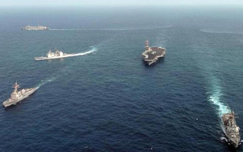 Các tàu chiến Mỹ, Ấn Độ trong một cuộc tập trận. Ảnh: AFP.