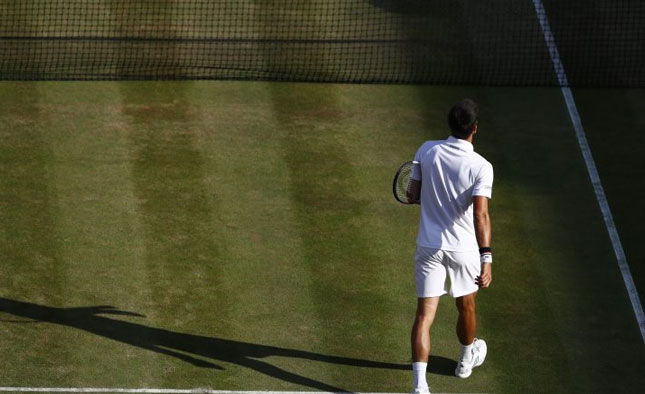 Novak Djokovic quyết định nghỉ dài hạn để hồi phục hẳn chấn thương.