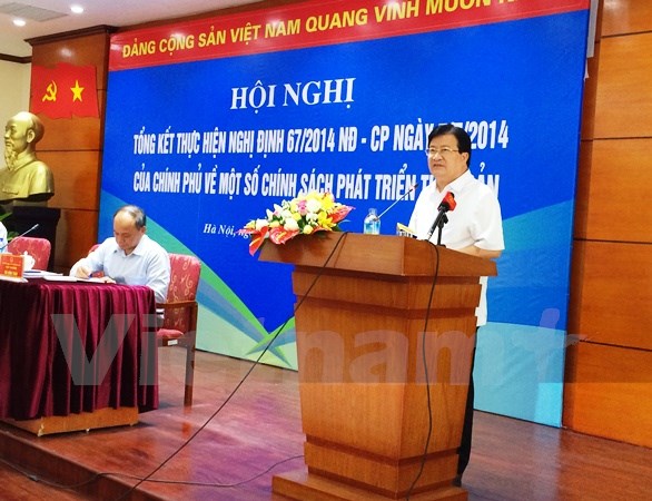 Phó Thủ tướng Trịnh Đình Dũng yêu cầu khẩn trương khắc phục sự cố tàu vỏ thép và dự thảo sửa đổi Nghị định 67 phù hợp với thực tiễn. (Ảnh: Thanh Tâm/Vietnam+)
