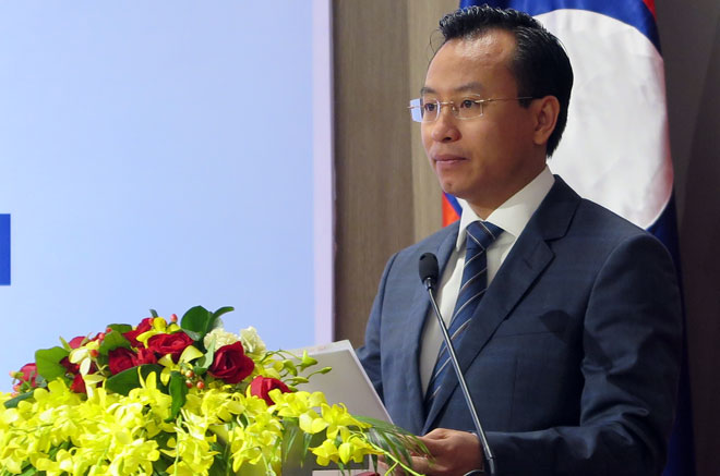 Bí thư Thành ủy, Chủ tịch HĐND thành phố Nguyễn Xuân Anh phát biểu chào mừng Hội thảo