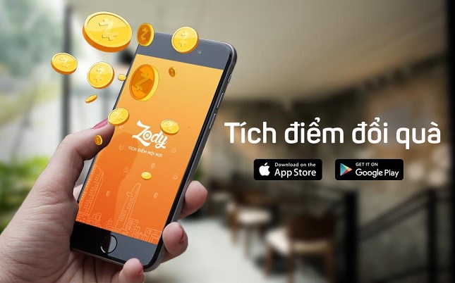 Zody nổi bật với giao diện màu cam bắt mắt cùng hình ảnh Z-coin là biểu tượng của mô hình tích điểm đổi thưởng đặc trưng của ứng dụng. Với việc tích điểm Z-coin, người dùng có thể sử dụng để đổi các phần quà hấp dẫn từ vé xem phim, phiếu mua hàng đến đồng hồ, điện thoại… 