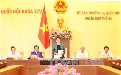 Chủ tịch Quốc hội Nguyễn Thị Kim Ngân chủ trì và phát biểu khai mạc phiên họp. Ảnh: Trọng Đức/TTXVN