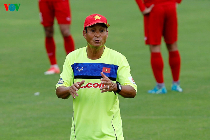 Ngày 10/10 tới, ĐT Việt Nam sẽ đối đầu với Campuchia ở vòng loại cuối Asian Cup 2019. Sau đây là danh sách 24 cầu thủ Việt Nam được HLV Mai Đức Chung triệu tập cho trận đấu này.