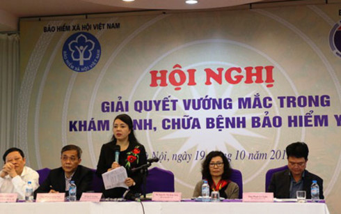 Bộ trưởng Bộ Y tế Nguyễn Thị Kim Tiến phát biểu tại hội nghị