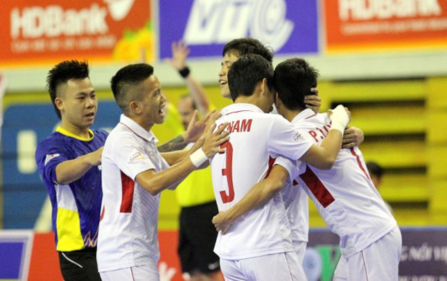 Dù có thành tích toàn thắng ở vòng bảng nhưng trước Malaysia ở vòng bán kết, đội tuyển Futsal (ảnh) vẫn không thể chủ quan nếu muốn giành quyền vào chung kết.  Ảnh: AFC