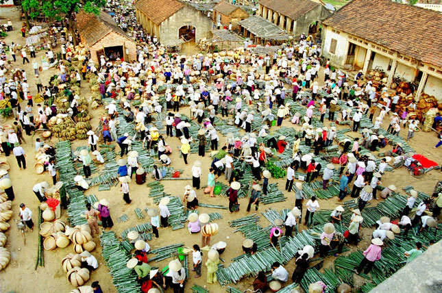 Chợ làng nghề Việt Yên (Bắc Giang) - ĐOÀN VIỆT HƯNG
