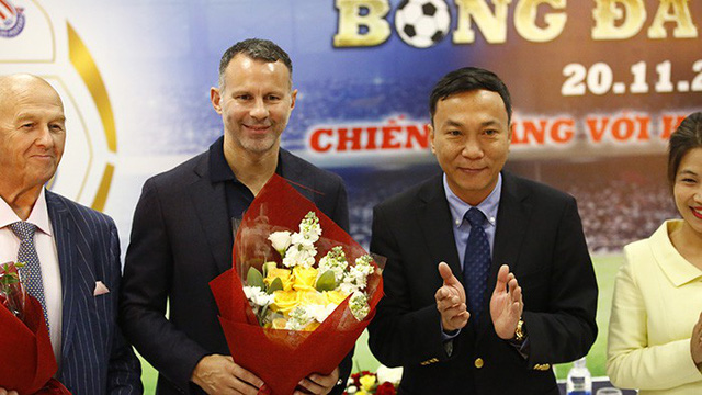 Ryan Giggs tuyên bố giúp Việt Nam dự World Cup 2030